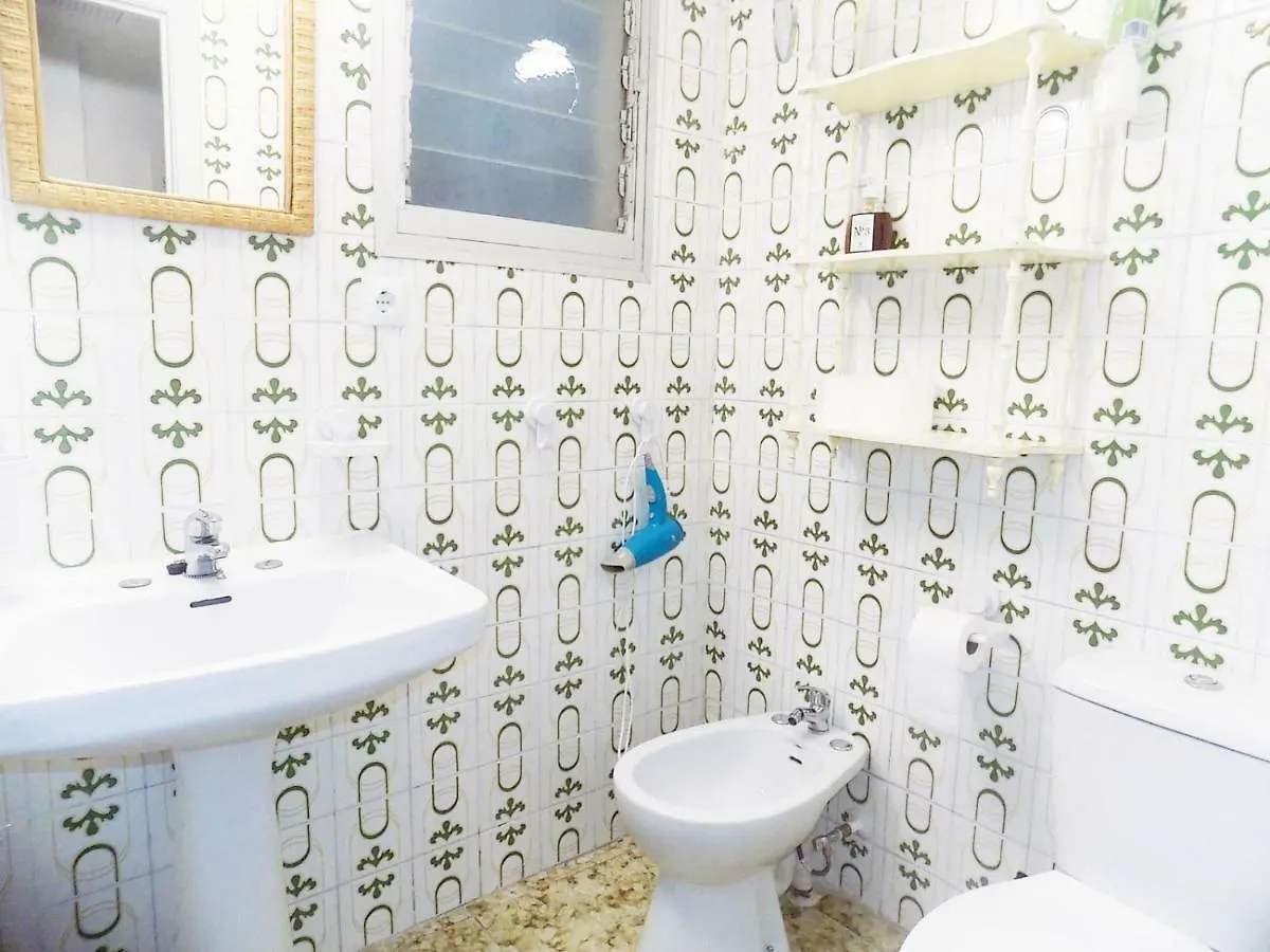 Apartamento Victoria Salou 0*,  Spain